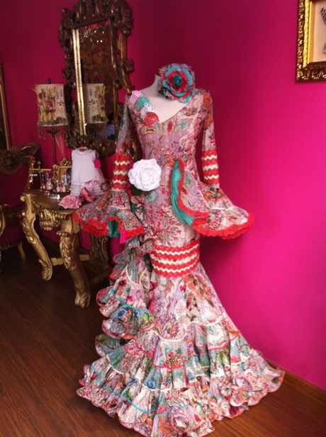 Diseñadora de trajes de flamenca