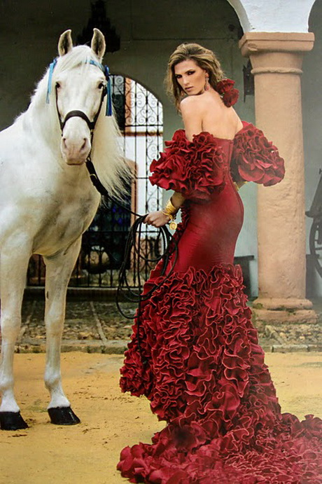 Diseñadora de trajes de flamenca
