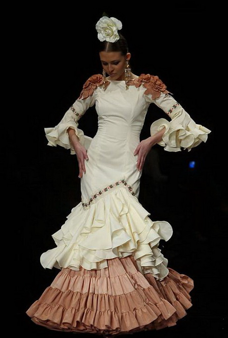 Diseñadores trajes de flamenca