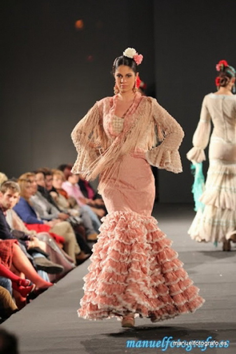 El ajoli trajes de flamenca