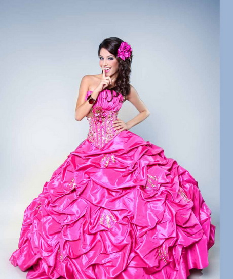 Imagenes de vestidos de quince años modernos