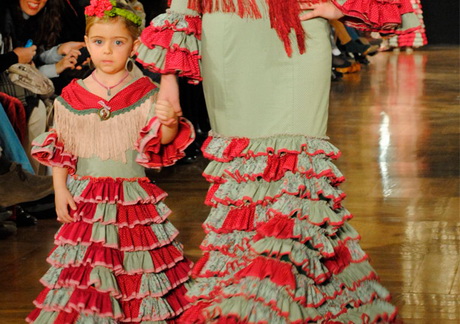 Moda flamenca para niñas