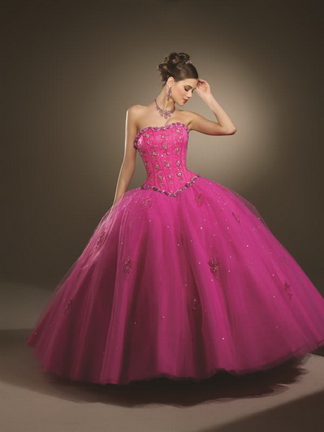 Modelo de vestidos de 15 años