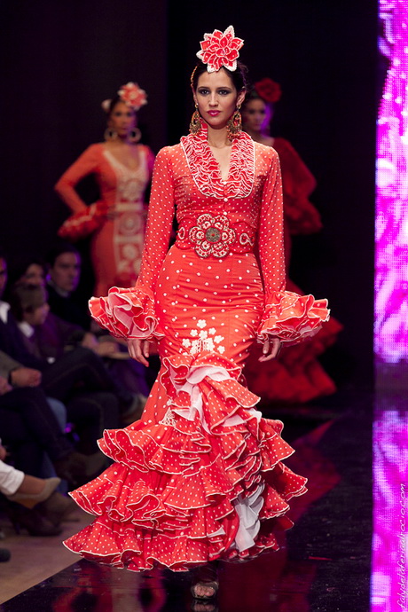 Traje de flamenca rojo