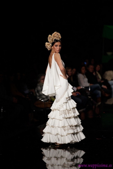 Trajes de flamenca carmen latorre