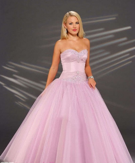 Vestido de 15 años estilo princesa