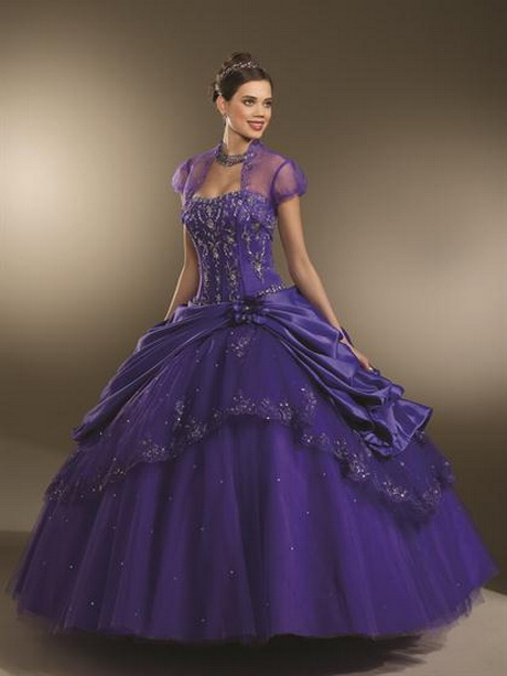 Vestidos de 15 anos morado