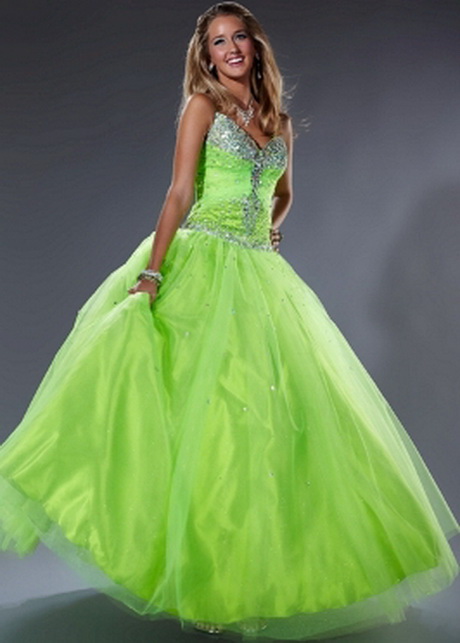 Vestidos de 15 años color verde manzana