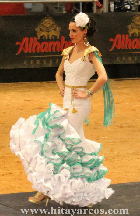 Vestidos de flamenca cortos 2014