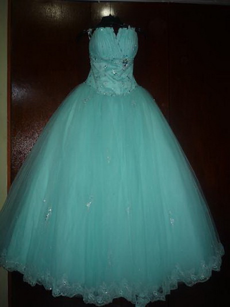 Vestidos de quince años azul turquesa