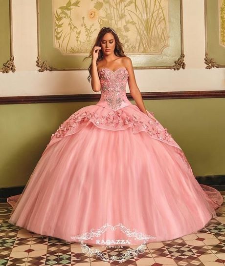 Imagenes de vestidos de 15 años 2019