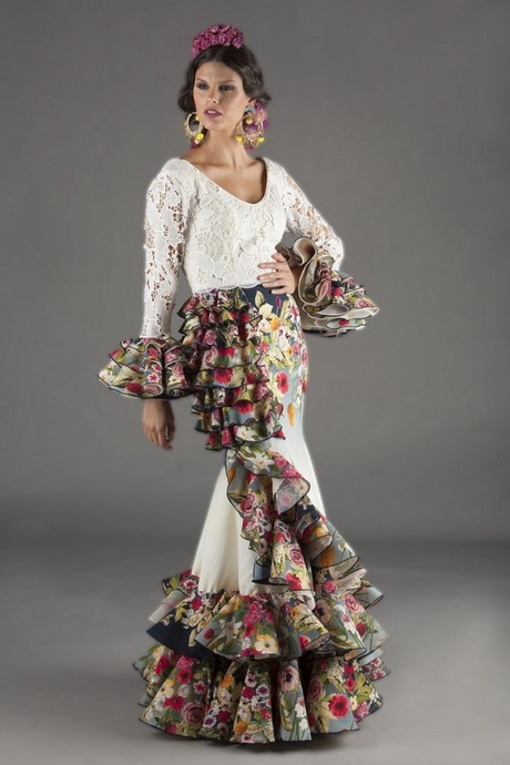 Modelos de trajes de flamenca 2018