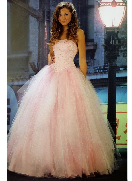 Vestidos de 15 años modelos 2018