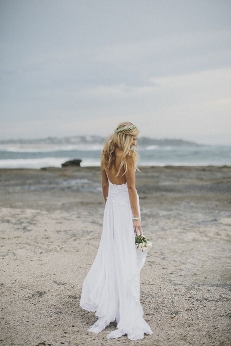 Vestidos de novia en la playa 2018