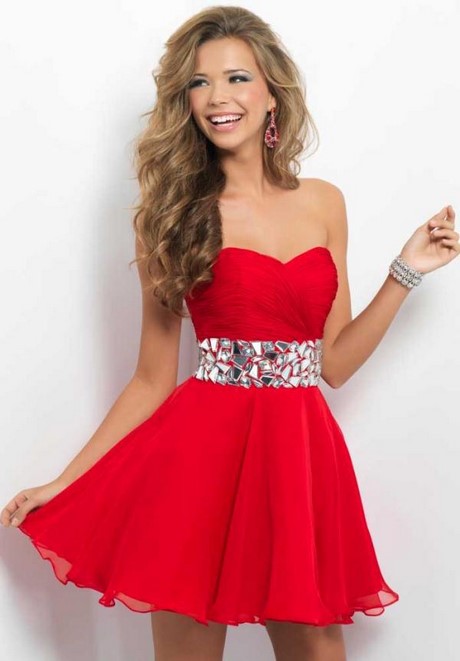 Vestidos para fiestas juveniles sencillos