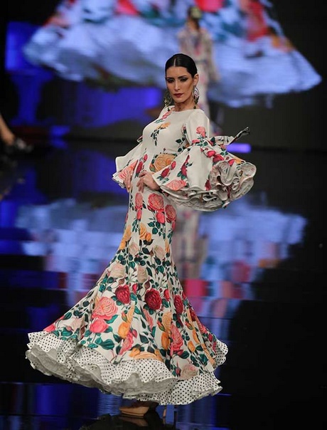 Trajes de flamenca lina 2018