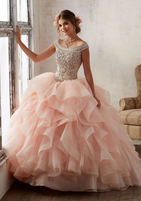 Fotos de vestidos de quinceañeras 2021