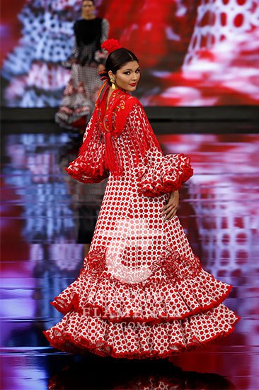 Trajes de flamenca 2021 pilar vera