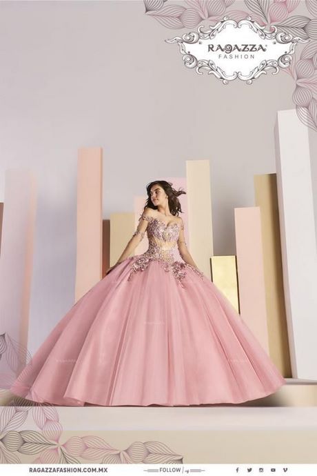 Fotos de vestidos de 15 años modernos 2020