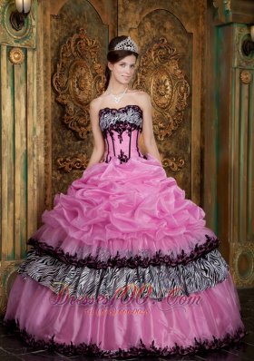 Trajes de 15