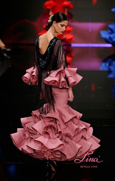 Traje flamenca rosa