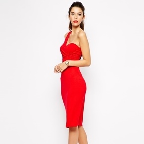 Mujer del vestido rojo