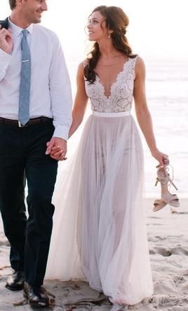 Vestidos de novia en la playa 2017