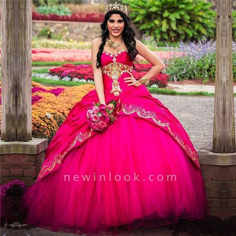 Vestido rosa de quinceañera