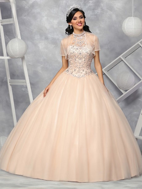 Vestidos elegantes para quinceañeras