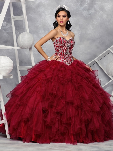 Quinceañeras trajes