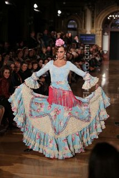 El ajoli trajes de flamenca