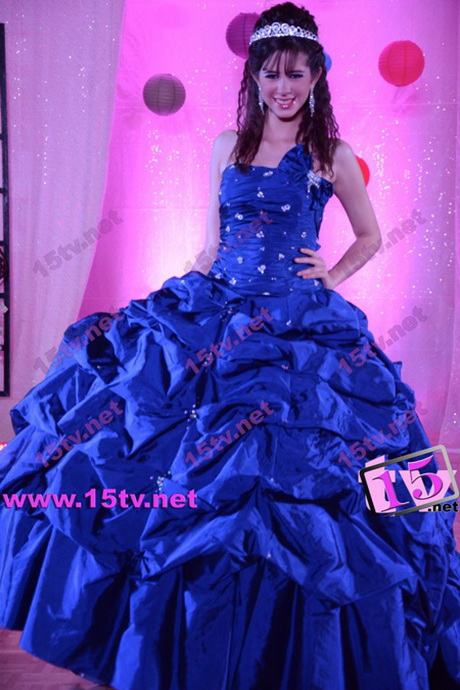 Pasarela de vestidos de 15 años