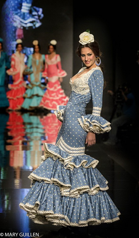 Pilar vera trajes de flamenca