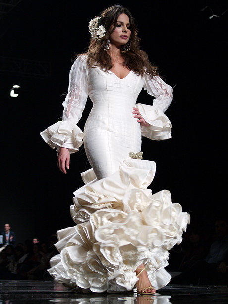 Traje de novia flamenco