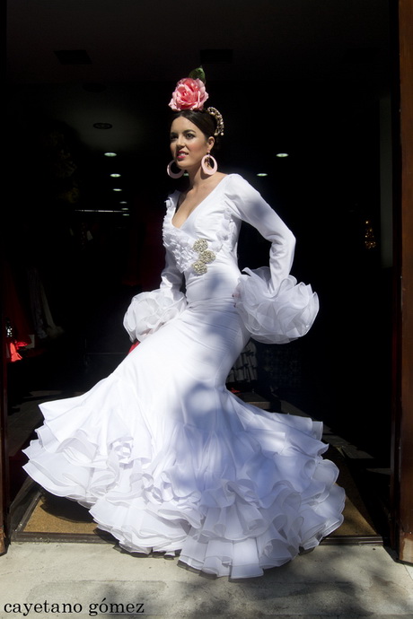 Trajes de flamenca blanco
