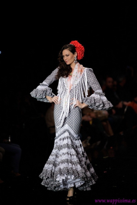 Trajes de flamenca pilar vera 2014