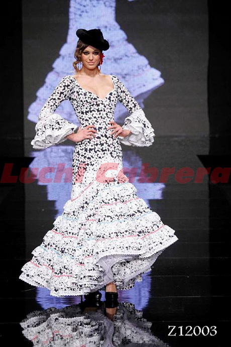 Trajes de flamenca rocieros