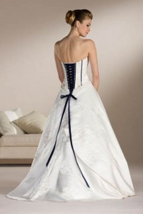 Vestidos de novia con corset para gorditas