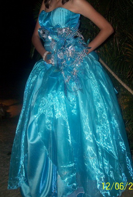 Vestidos de xv años azul turquesa