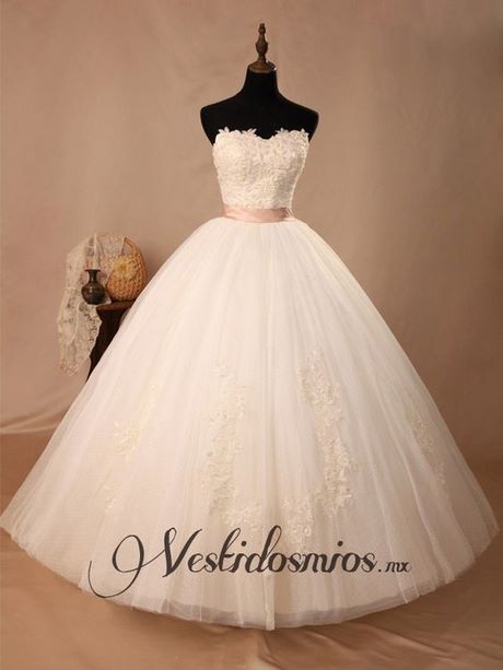 Fotos de vestidos para 15 años 2019