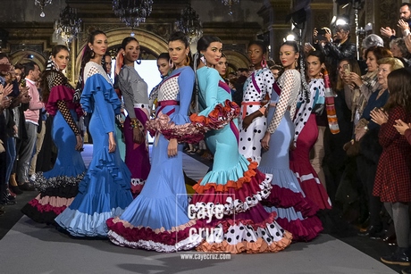 Moda flamenca 2019 tendencias