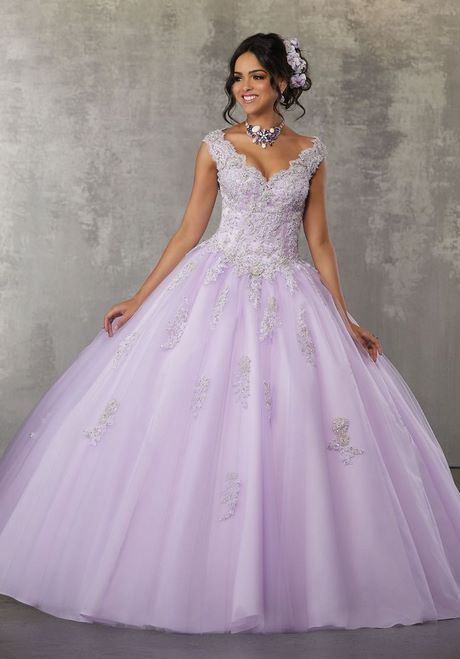 Imagenes de vestidos de quinceañeras 2022