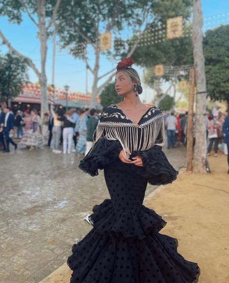 Vestido de flamenca 2023