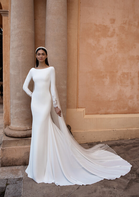 Vestidos de novia al civil 2023