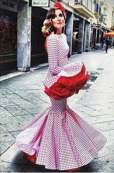 Moda de trajes de flamenca 2017
