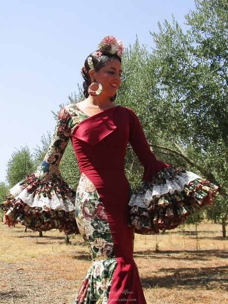 Trajes de flamencas 2018