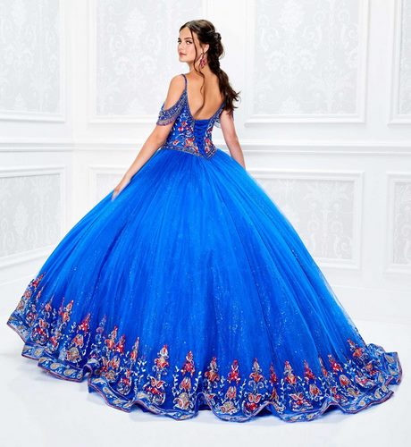 15 dresses 2019