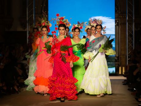 Desfile trajes de flamenca 2019