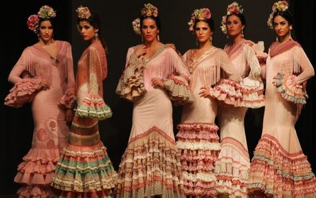 Moda de trajes de flamenca 2019