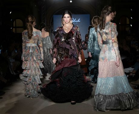 Moda trajes de flamenca 2019
